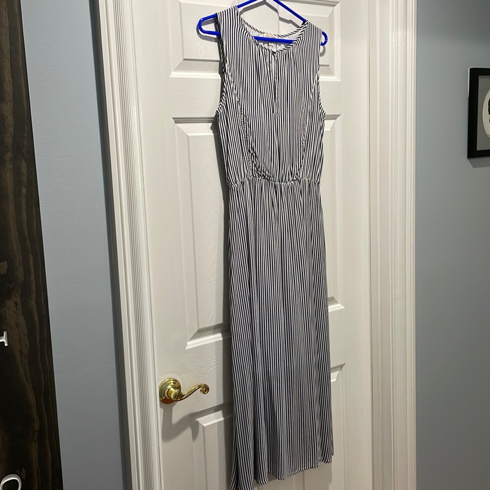 Maison Jules Navy and white maxi dress, size small